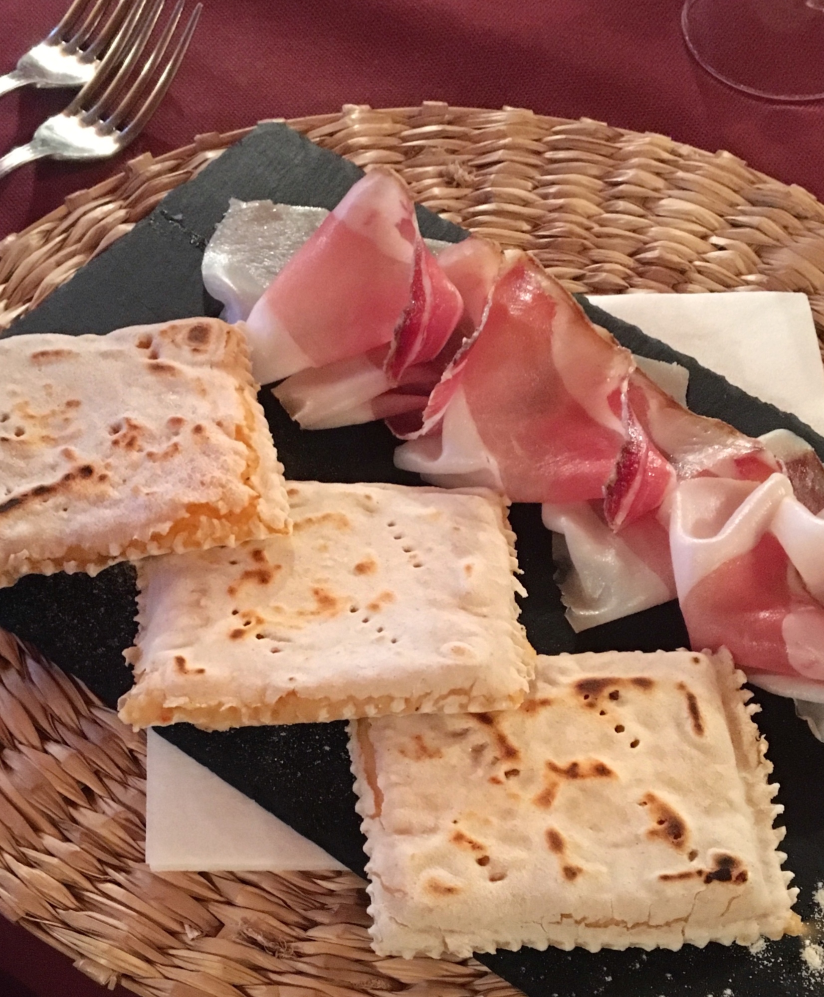 Tortello alla lastra - Vallesanta (Chiusi della Verna)